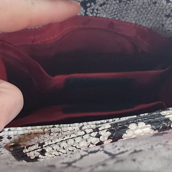 Nine West Vintage Faux Grey Black Snakeskin Bucket Bag with Matching Coin Purse - Picture 15 of 16